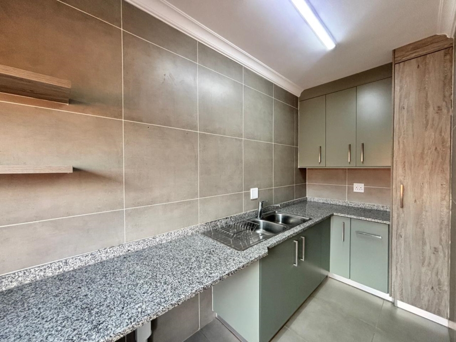 3 Bedroom Property for Sale in Van Der Hoff Park North West